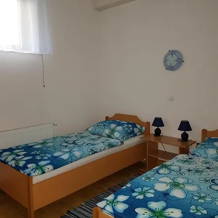 Appartement Apartmaji Mezan