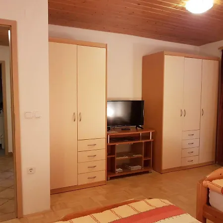 Apartmaji Mezan *