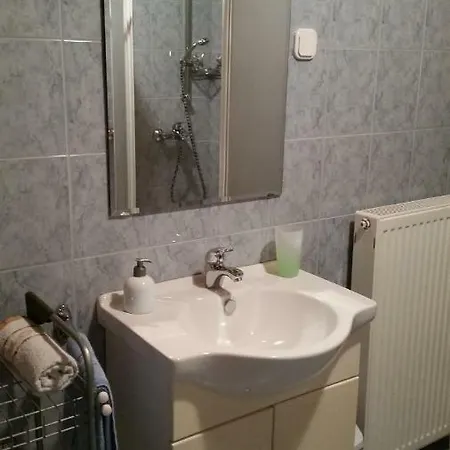 아파트 Apartmaji Mezan