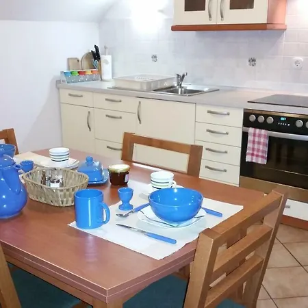 Apartmaji Mezan *