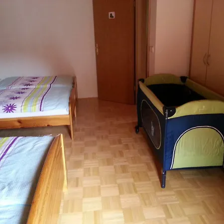 Apartmaji Mezan *