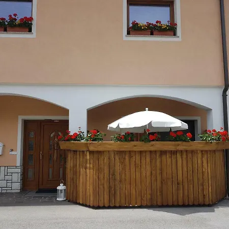 Apartmaji Mezan Lejlighed