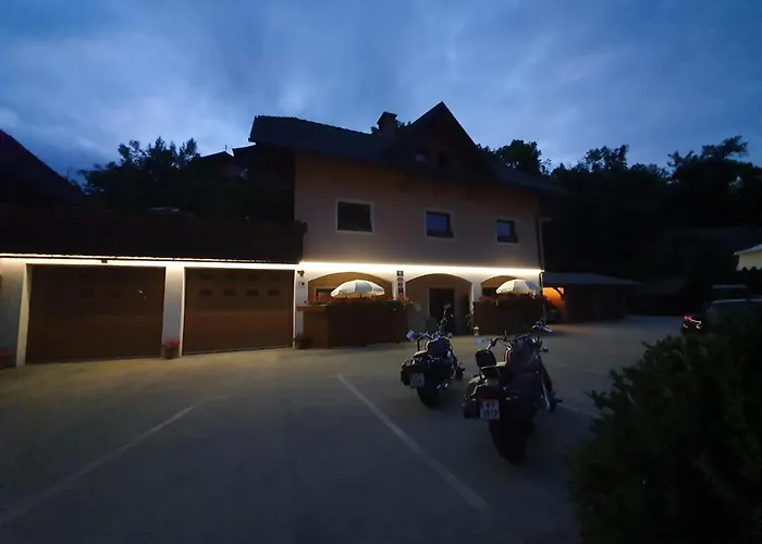 Apartmaji Mezan Bled