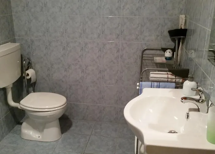 Apartmaji Mezan 公寓