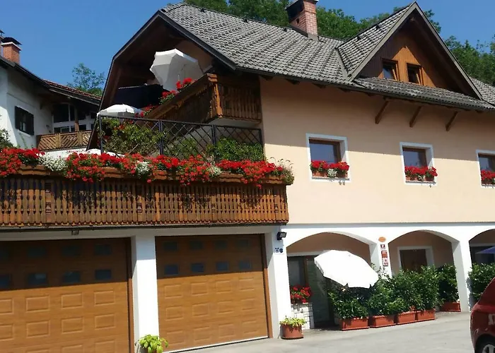 Apartmaji Mezan 布莱德